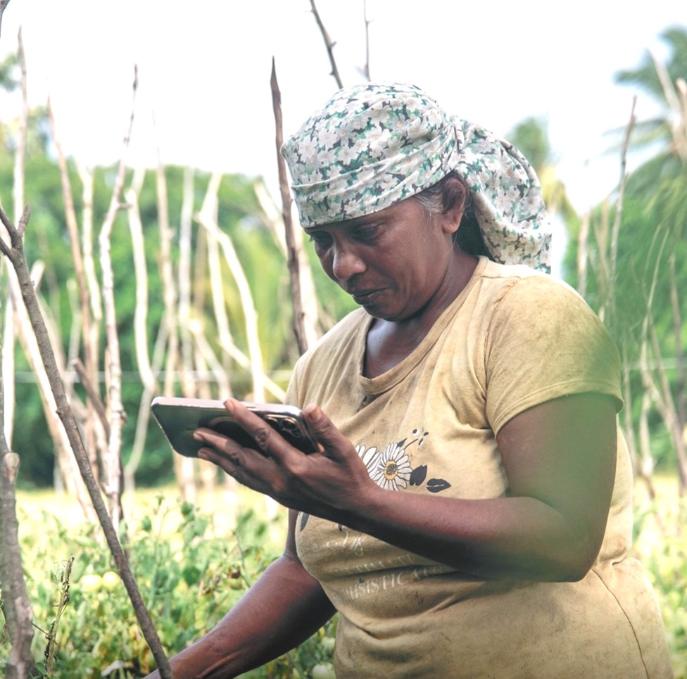 ශ්‍රී ලංකාවේ ගොවිජන පුනරුදයට  ඩිජිටල් කෘෂිකාර්මික ව්‍යාප්ති සේවය: භාවිතය සහ අභියෝග